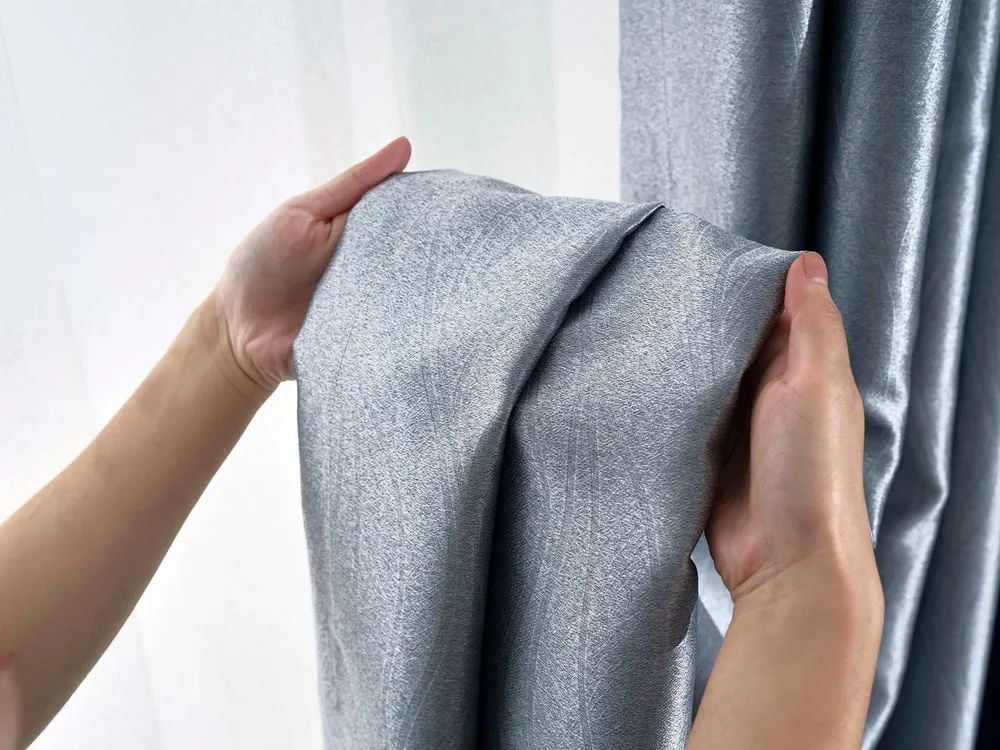 46 Foulola News: 2.8m DY/34# Series, Embossed Linen Style Blackout factory