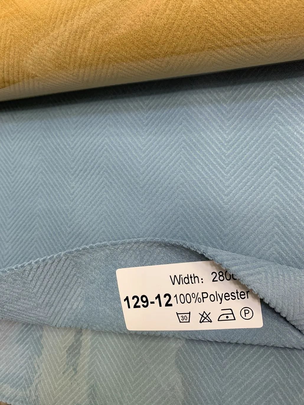 35 Foulola News: 129# Velvet manufacture