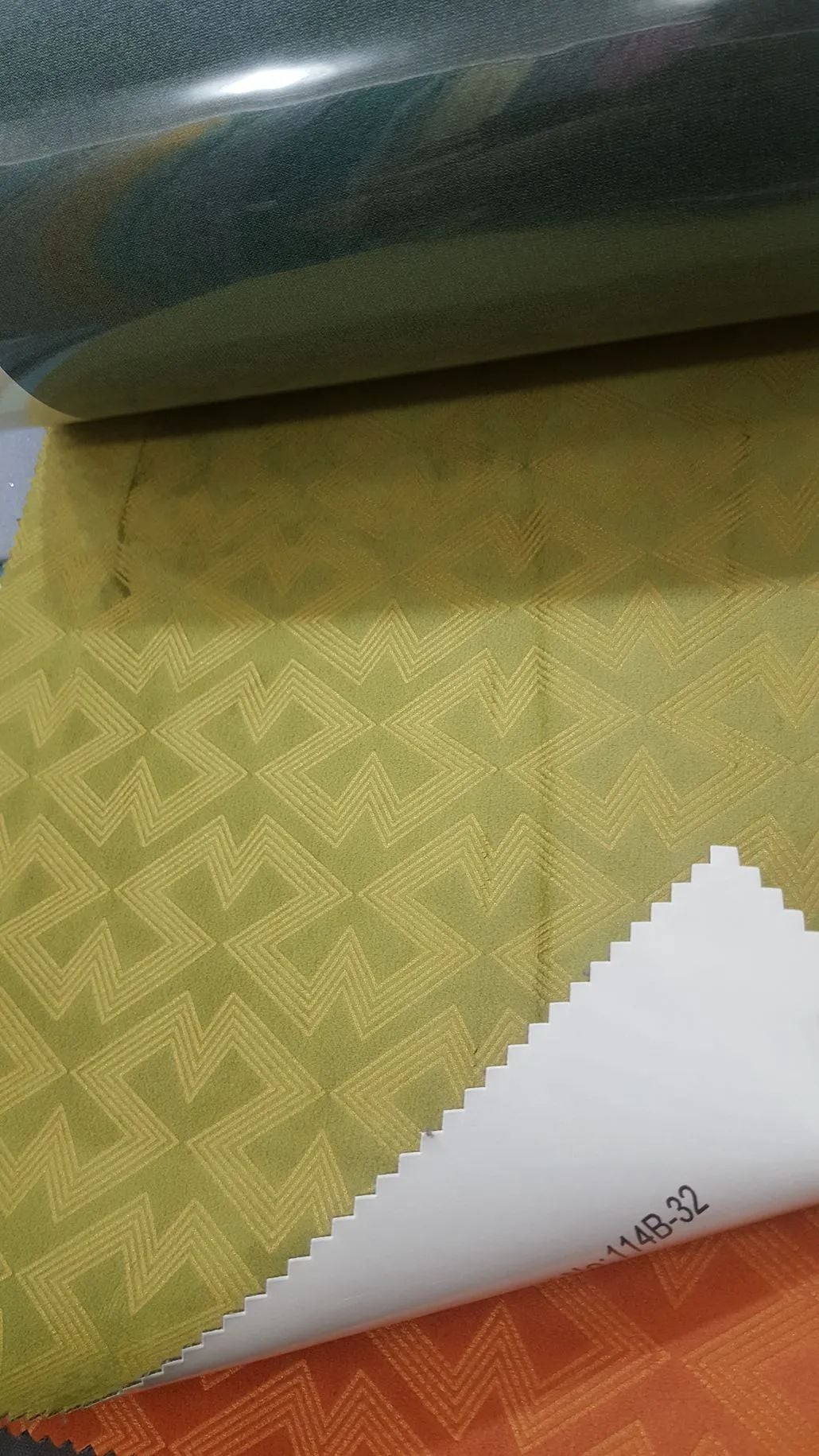 60 Foulola News:Blackout Velvet 114#AB Series supplier