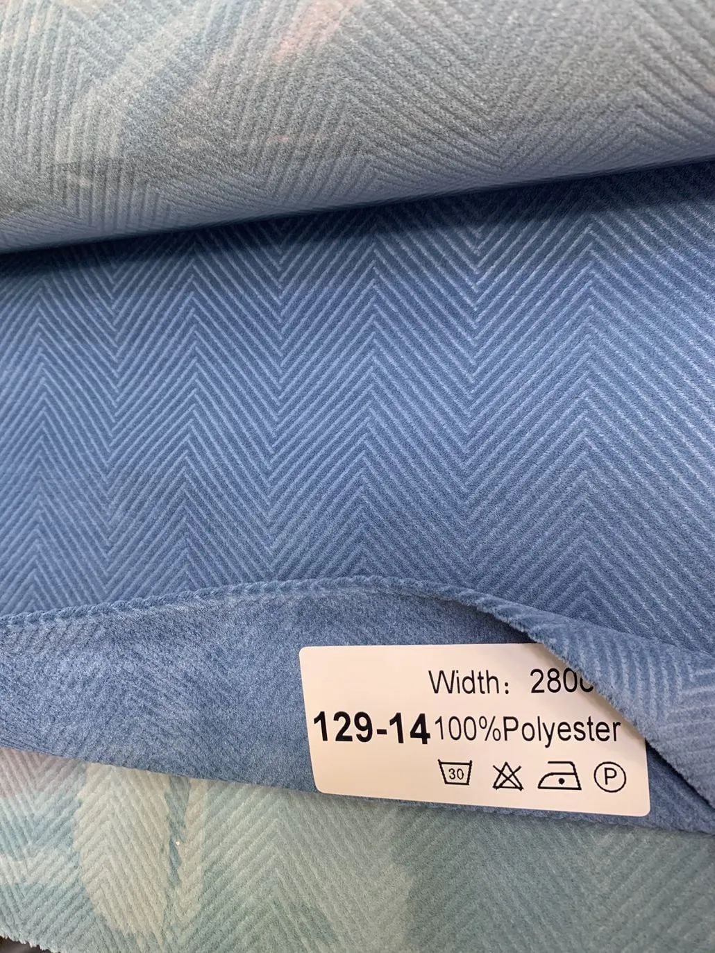 37 Foulola News: 129# Velvet factory