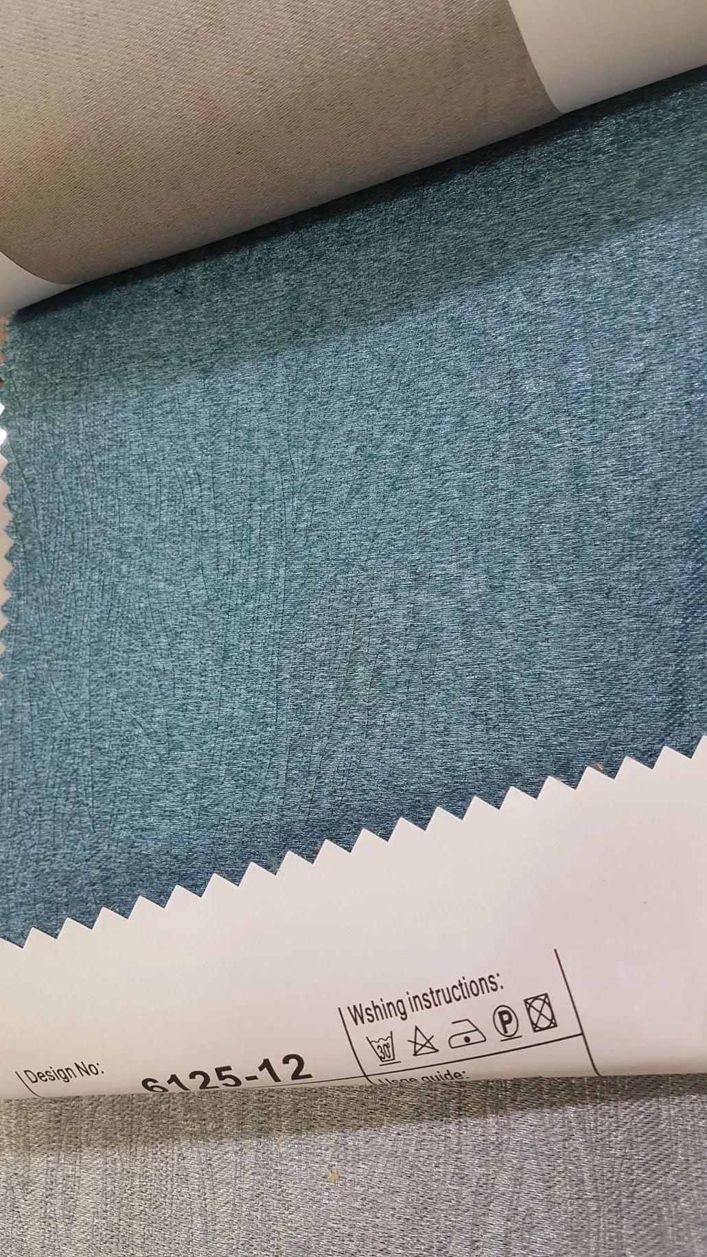 91 Foulola News: 2.8m DY/34# Series, Embossed Linen Style Blackout supplier
