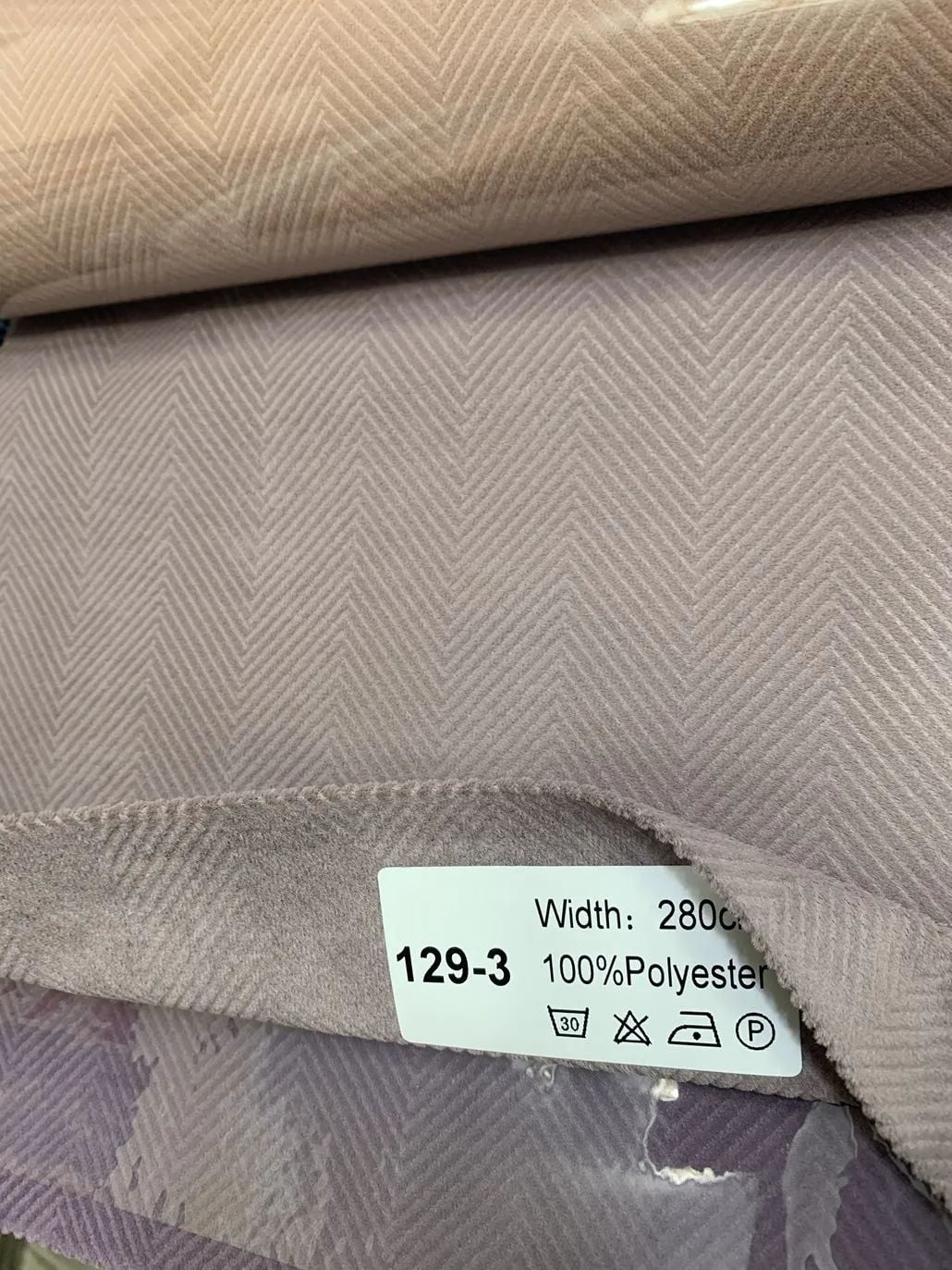 26 Foulola News: 129# Velvet manufacture