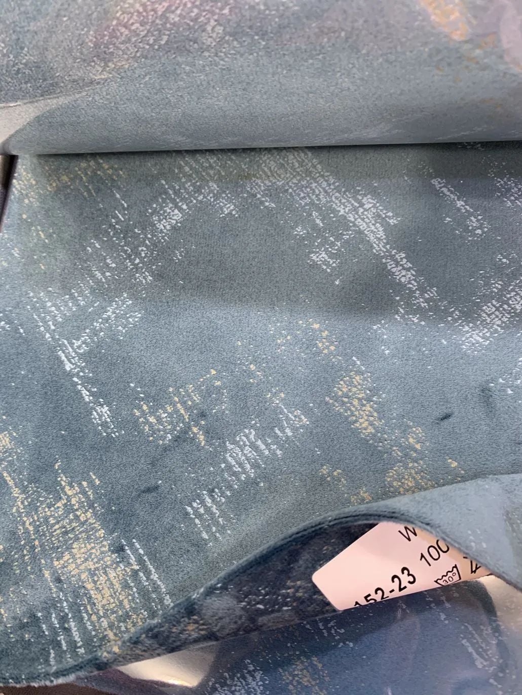 32 Foulola News:Blackout Velvet 152# Series supplier