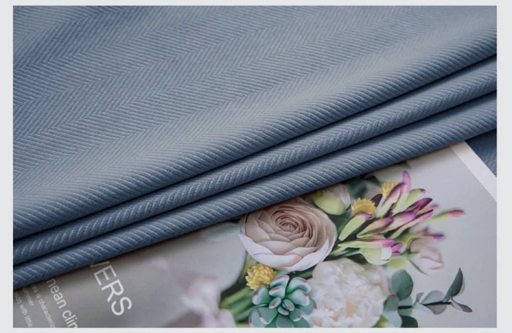 17 Foulola News: 129# Velvet details