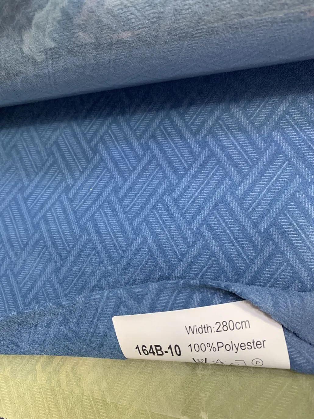 ​Foulola News: 164AB# Velvet factory