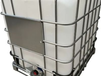 Plastic vs. Metal IBC Totes: Pros and Cons