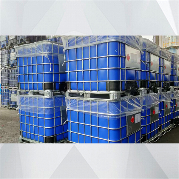 Apprenez comment les matériaux en thermoset acrylique permettent une personnalisation facile pour répondre à vos besoins uniques.