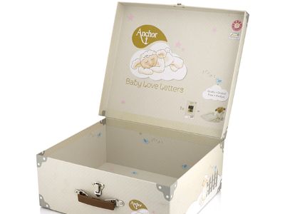 How to Choose the Right Material for Custom Round Gift Boxes