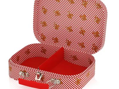 The Advantages of Working with a Specialized Rigid Box Manufacturer