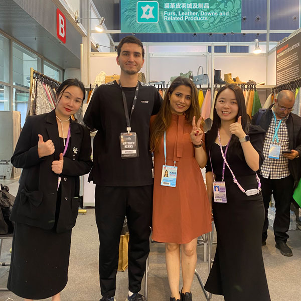 Cigno Leather at the Canton Fair