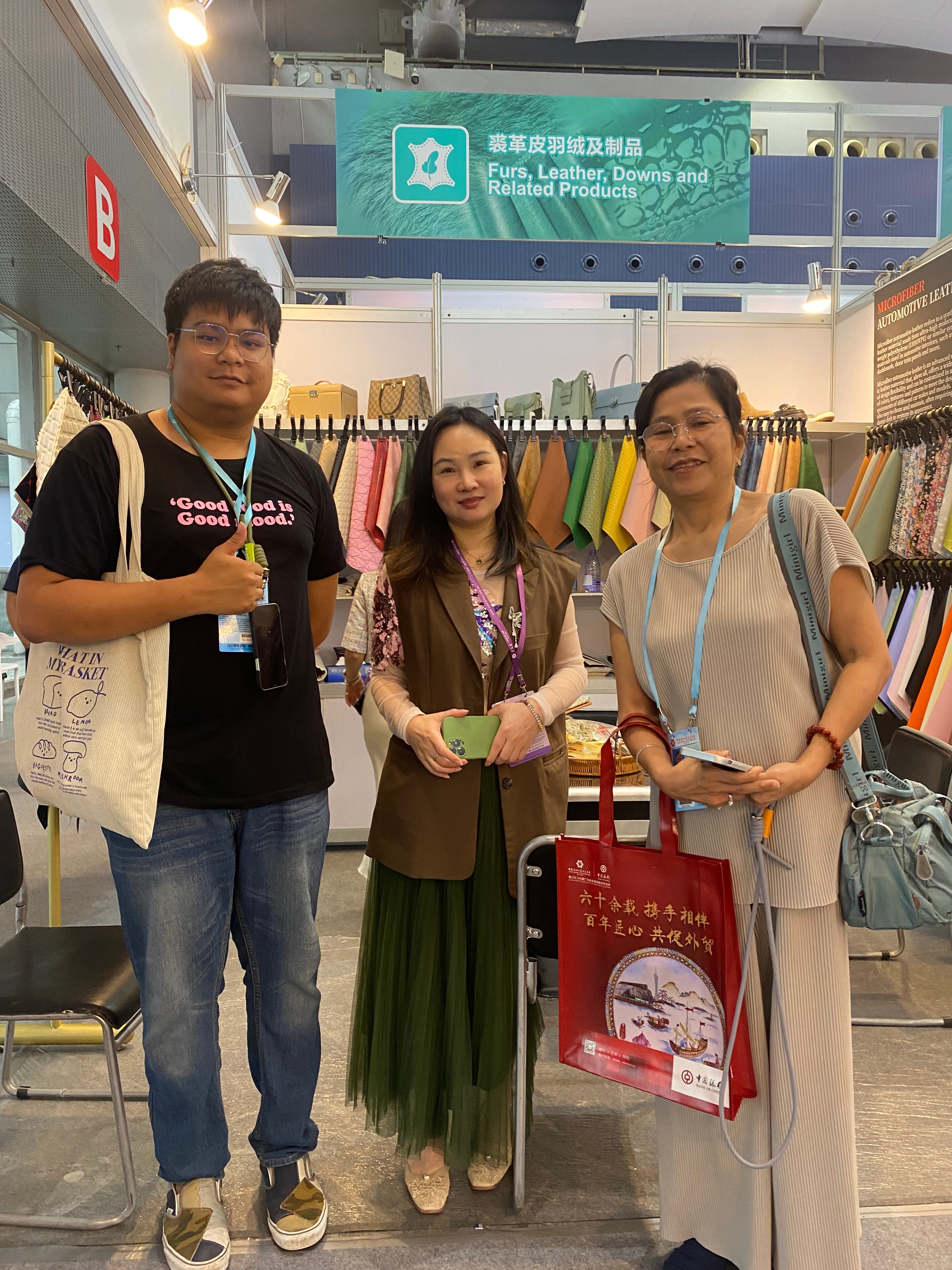 Cigno Leather International Success at the Canton Fair
