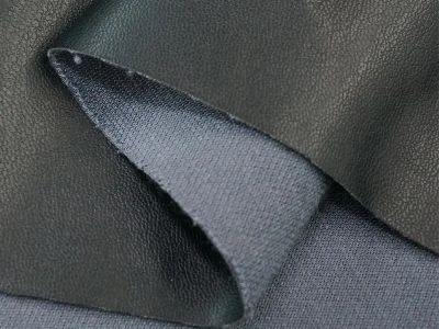 How to Choose Vegan Leather for Commercial and Manufacturing Applications