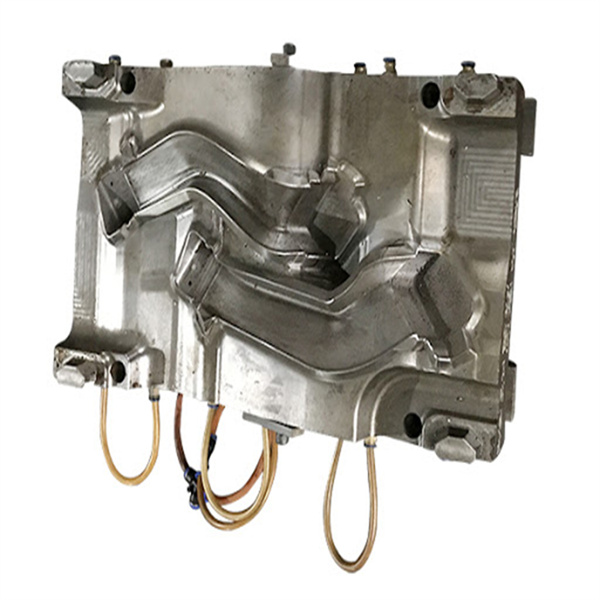 Exploring Different Types of Bottle Mold
