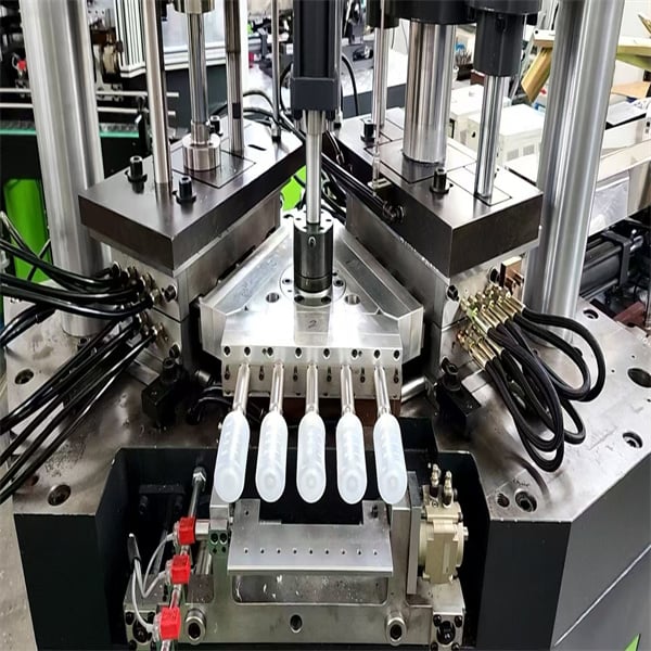 Maximisez la production et minimisez les déchets avec la technologie de moulage de préformes