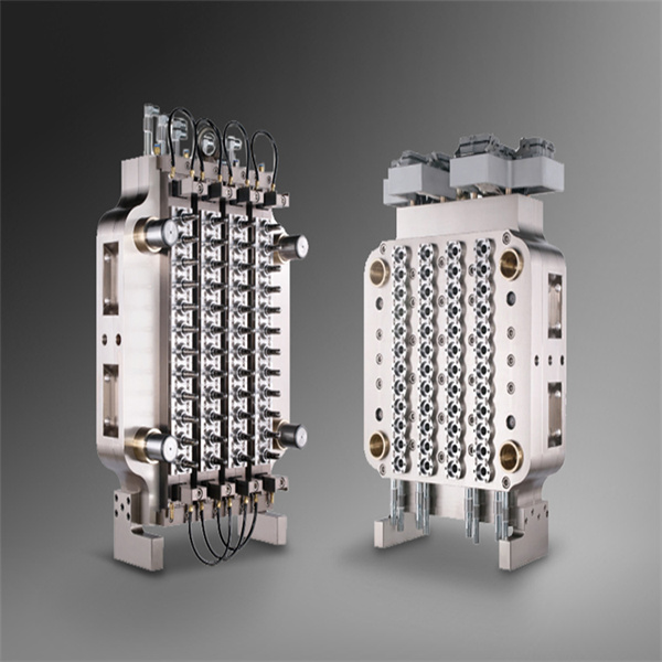Exploring the Advantages of Using Pet Injection Machines for Pet Preform Manufacturing