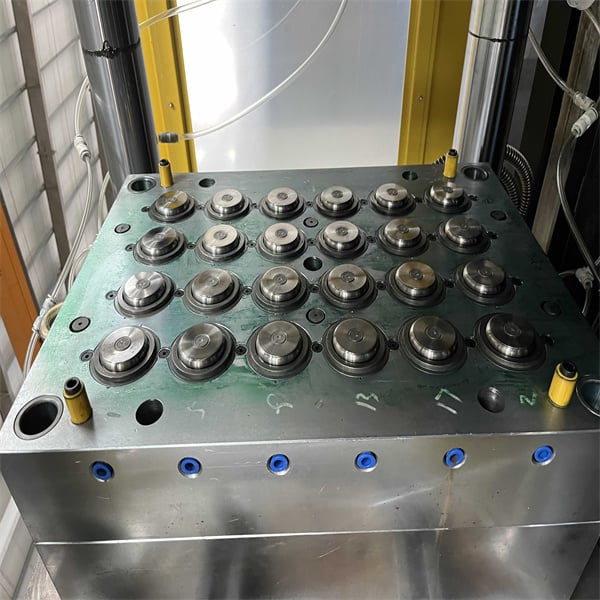 Avantages de l'utilisation du matériau PP dans la fabrication par moulage par injection