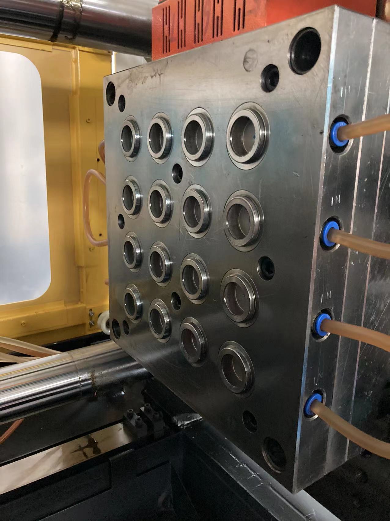 product plastic pet bottles caps  preform making injector injection molding moulding machine404-8
