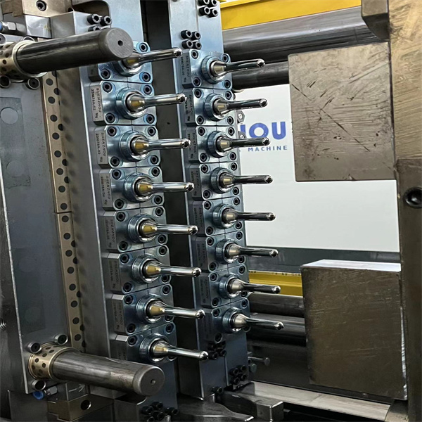 How Plastic Preform Making Machines Revolutionize the Packaging Industry