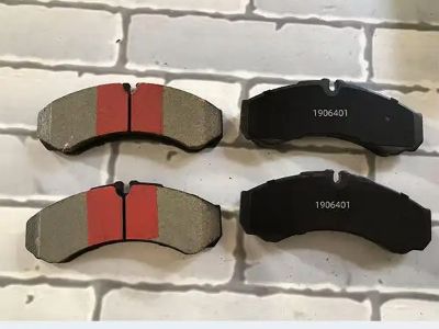 Défauts courants et conseils de remplacement pour divers accessoires de plaquettes de frein