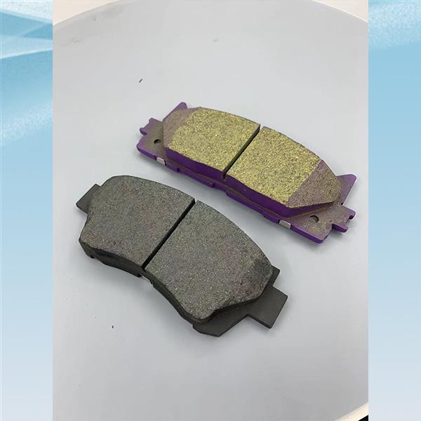Découvrez une puissance de freinage optimale avec les plaquettes de frein céramiques Audi