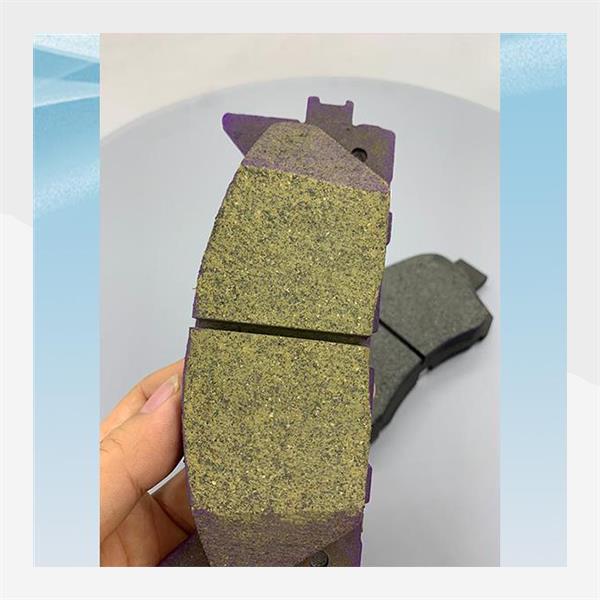 Enhance your customers' driving experience with high-performance ceramic brake pads