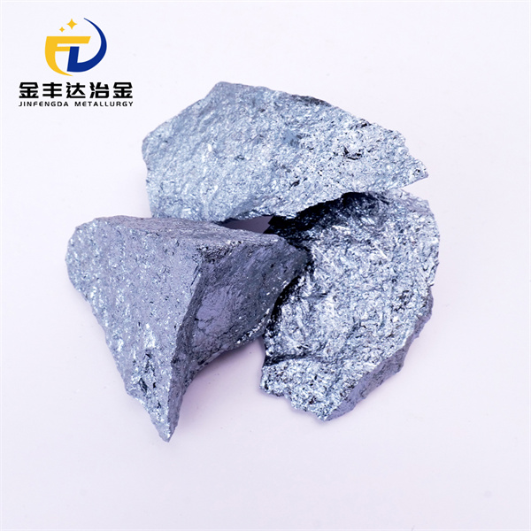 Exploring the uses of metallic silicon in solar energy production