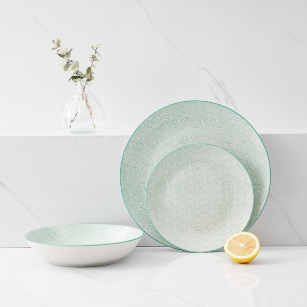 Add a touch of sophistication to your table with stoneware dishes