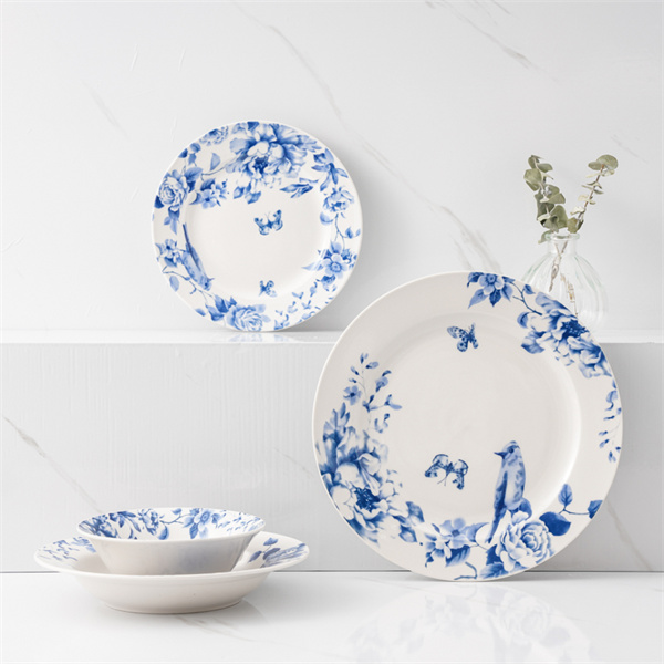 Dine in Style with Exquisite Porcelain Dinner Sets