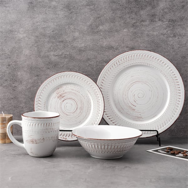 The Durability and Versatility of Porcelain Dinnerware