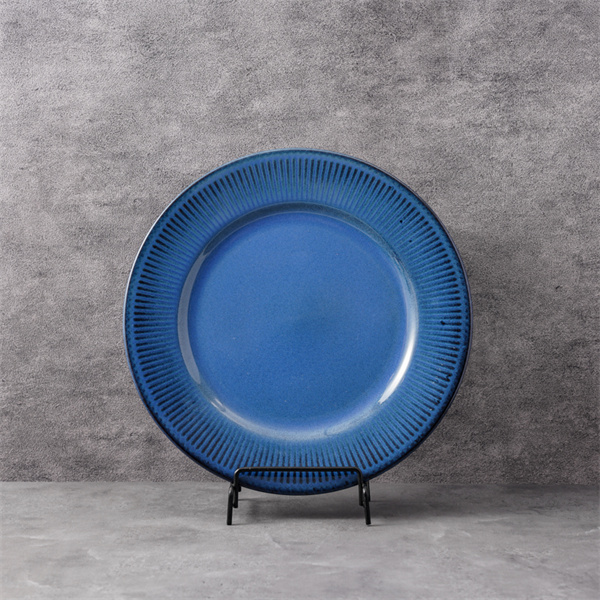 Quality porcelain plates at wholesale prices