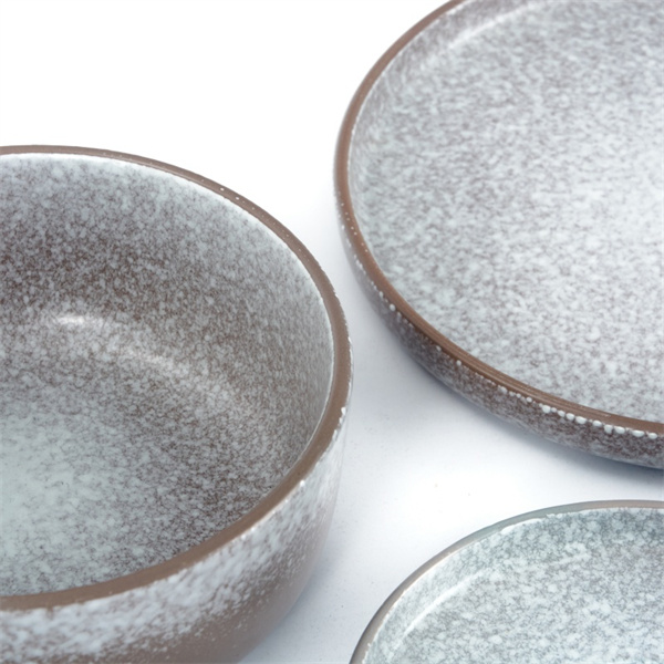Why ceramic plates are a timeless choice for your kitchenware collection