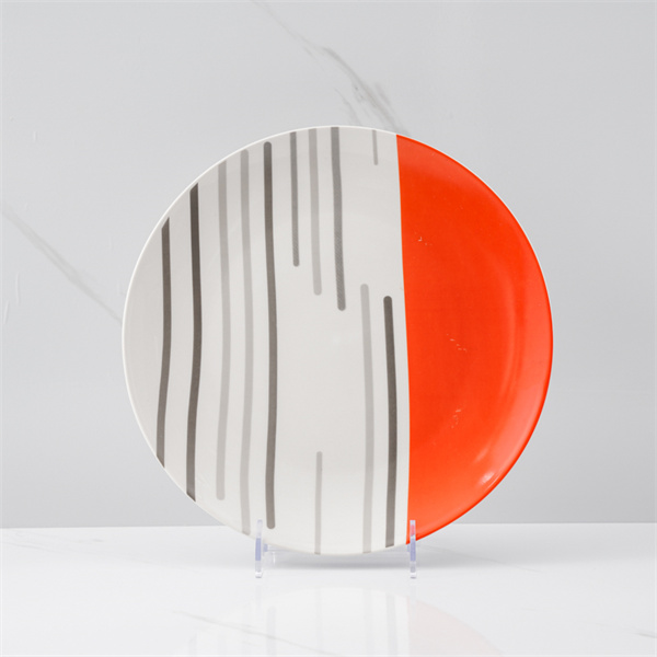 Serve Your Favorite Dishes in Style with a Beautiful Stoneware Serving Plate