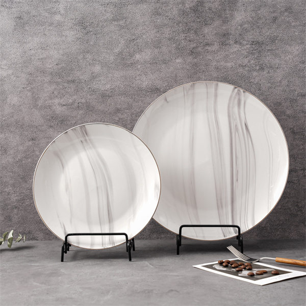 Impress Your Guests with a Chic Porcelain Dinner Plates Se