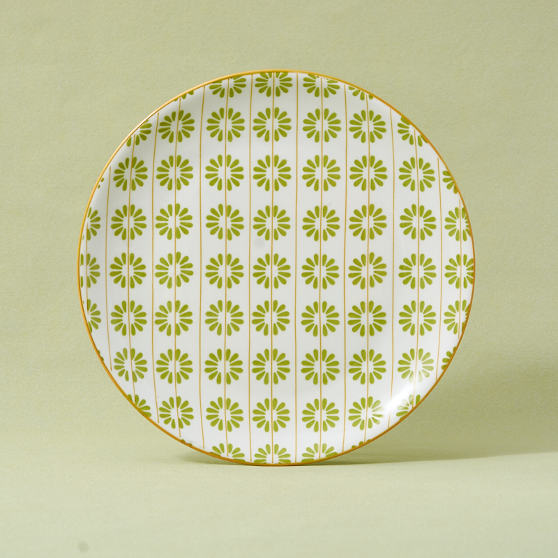 18-Piece Green Ceramic Tableware Set Fresh and for Restaurants and Hotels Dinnerware for Wholesale details