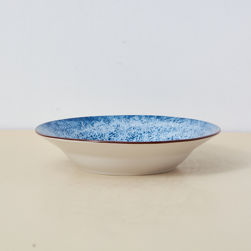 Eco-Friendly Ceramic Blue Plate Sets Classic Design Porcelain Utensils Wholesale for Home and Hotel Dinnerware supplier