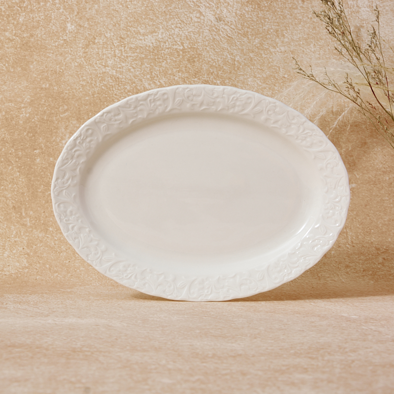 Modern Eco-Friendly Customized White Porcelain Tableware Classic Embossed Ceramic Coffee Cup Dinnerware Sets for Home Hotel details