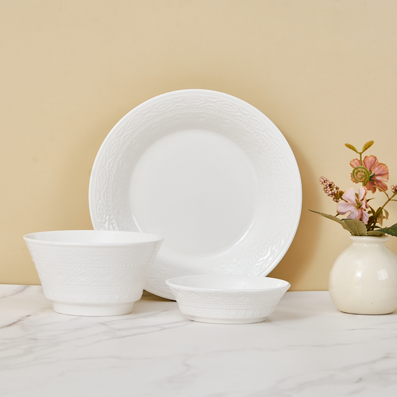 High-end Nordic-style Ceramic Tableware Set Embossed Patterns Dishwasher Safe Sustainable Customizable Restaurant Dinnerware for manufacture