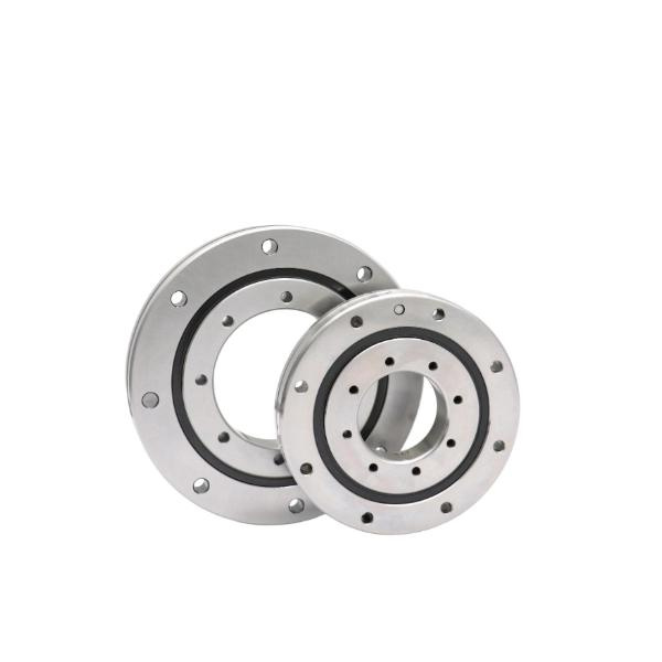 Maintaining and replacing slewing bearings to ensure crane safety and efficiency