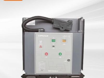 Bảo trì biến áp hạ áp: Kéo dài tuổi thọ của bộ lưu điện (UPS)