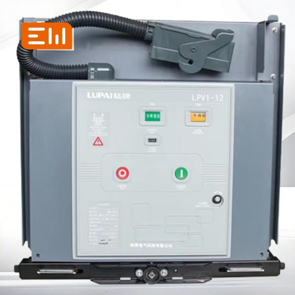 Circuit Breaker or Fuse?
