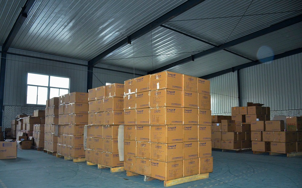 47mmx90mx50mic BOPP Transparent Parcel Clear Single Adhesive Pressure Sensitive Packing Tape manufacture