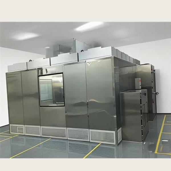 The impact of class 100 cleanrooms on industries such as semiconductor manufacturing