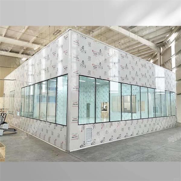 تعزيز الكفاءة والأداء مع معدات معتمدة وفقًا لمعيار ISO 14644 الفئة 7