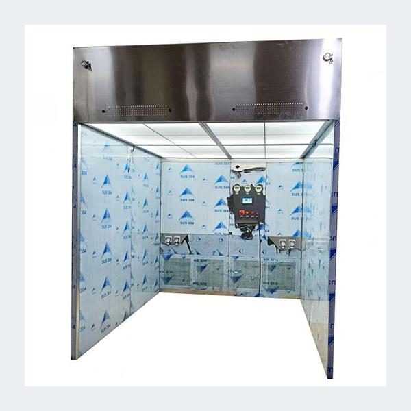 Experience the difference with our cutting-edge Laminar Flow Hoods