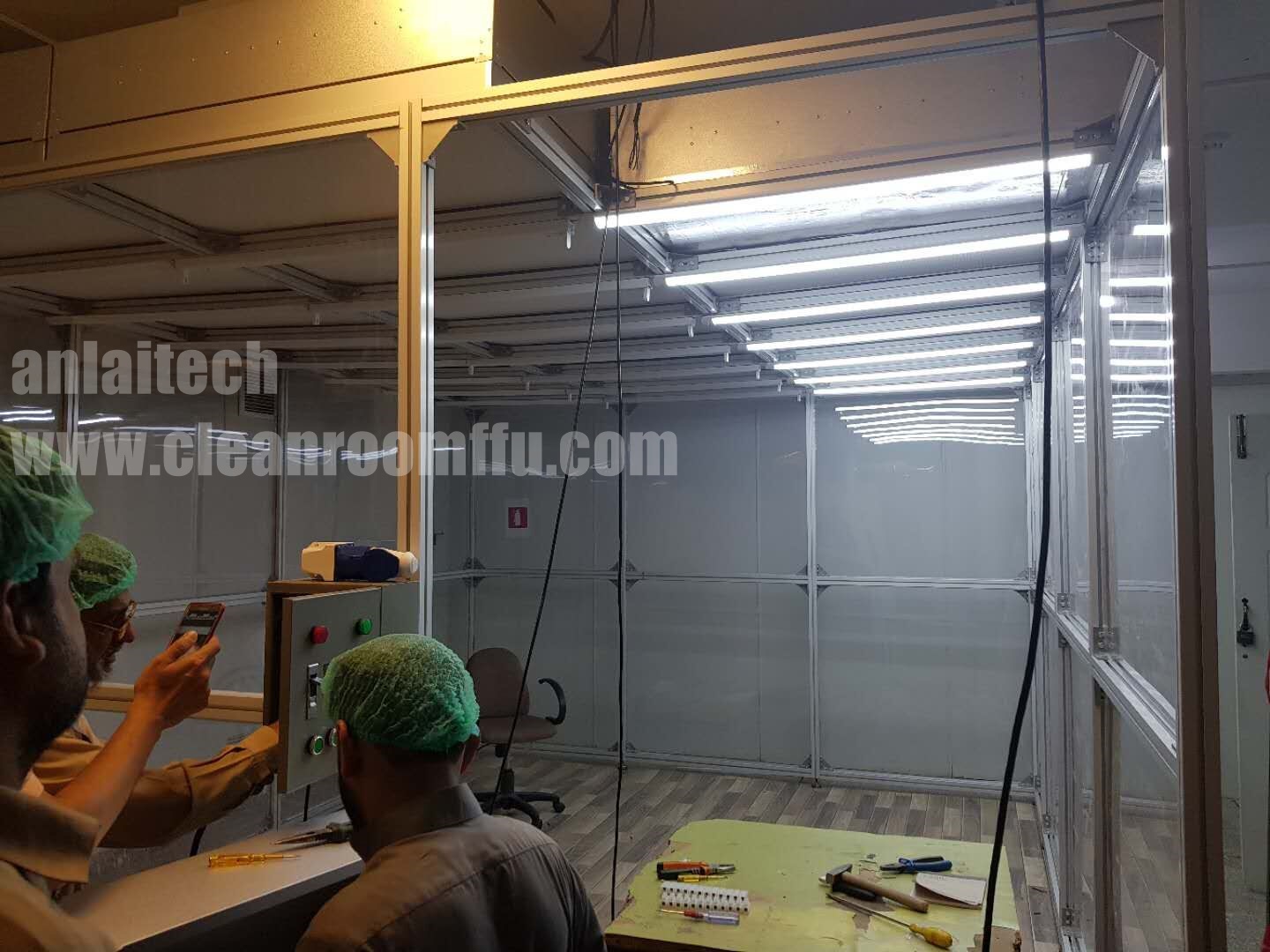 Modular PVC Vinyl Soft Wall Cleanroom Enclosure Cabin Portable Prefabricated Clean Booth Clean Room manufacture