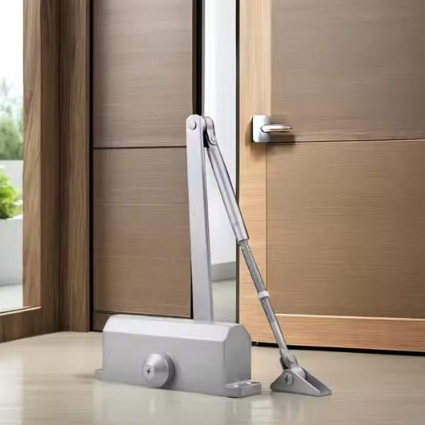 Smooth and quiet closing of sliding doors with a buffer