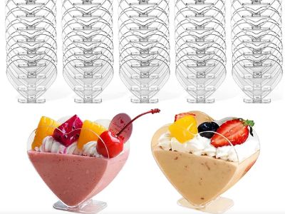 The Allure of Plastic Dessert Cups: Style Meets Function