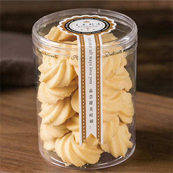 The convenience of plastic jars for on-the-go snacks and lunches