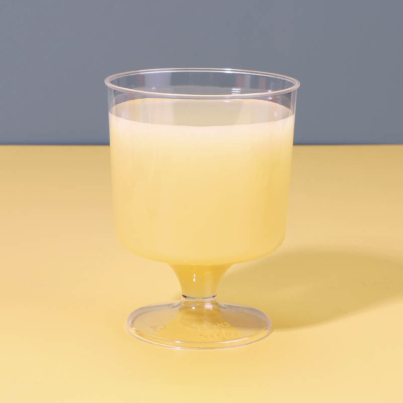 Upgrade Your Dessert Presentation with Clear Plastic Cups