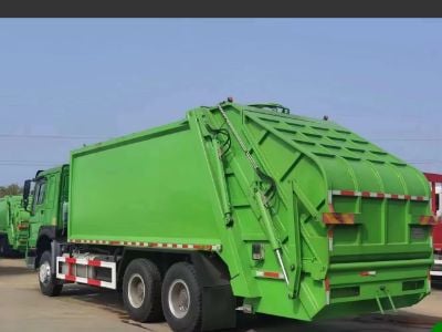 Garbage Truck Capacity Planning: A Guide to Choosing the Right Size and Type for Your Community